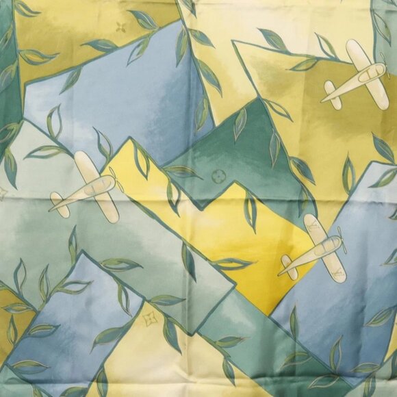 LOUIS VUITTON Scarf Silk Green LV Auth - Picture 10 of 13